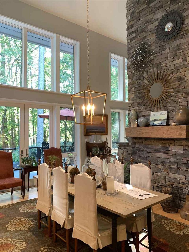 3916 Windy Hill Rd, Chapel Hill, NC 27514