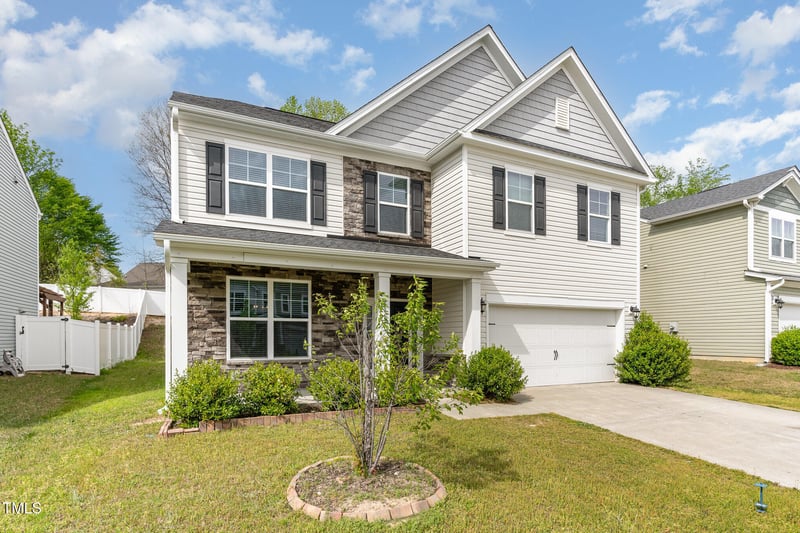 3917 White Kestrel Dr, Raleigh, NC 27616