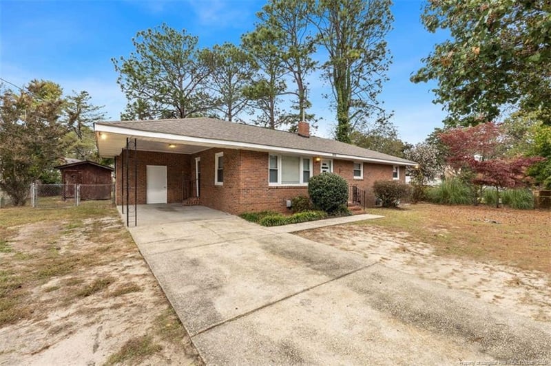 3918 Glenridge Rd, Fayetteville, NC 28304