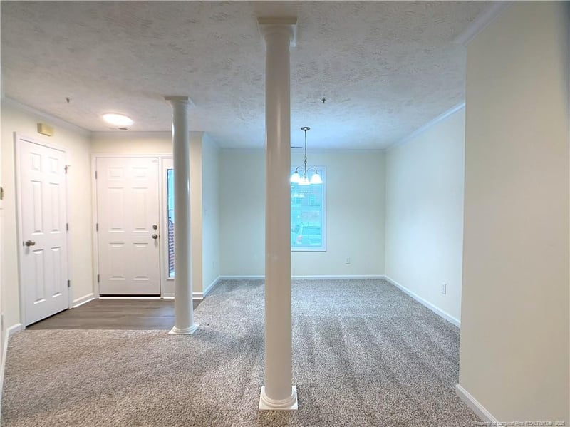 392 Bubble Creek Ct #1, Fayetteville, NC 28311