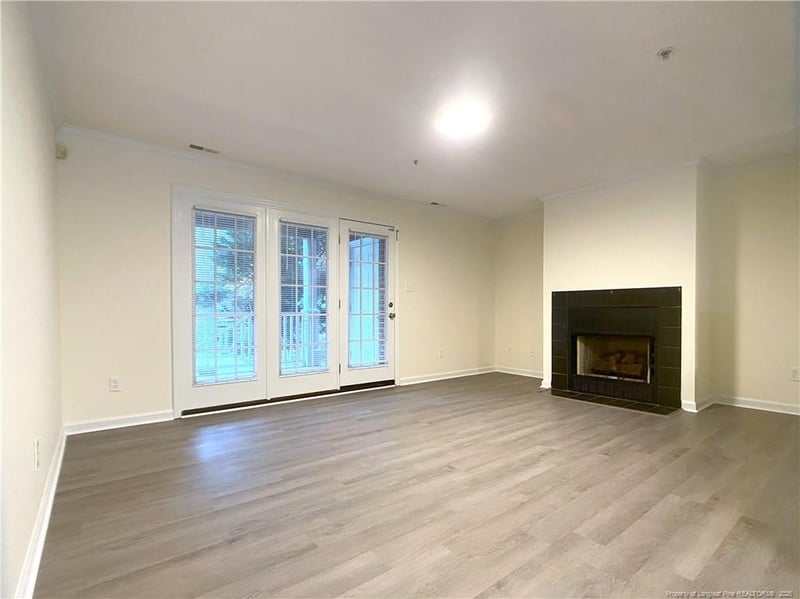 392 Bubble Creek Ct #1, Fayetteville, NC 28311