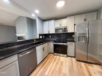 392 Bubble Creek Ct #9, Fayetteville, NC 28311