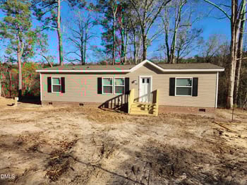 392 Monroe Ln, Erwin, NC 28339
