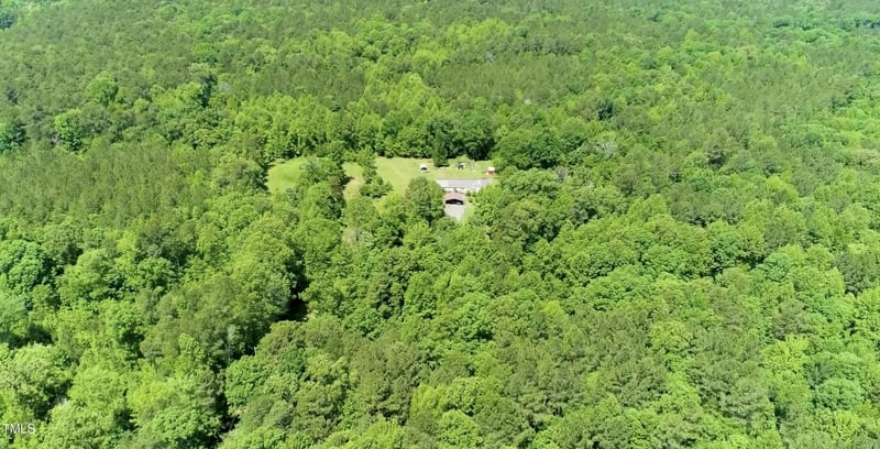3920 Buckhorn Rd, Sanford, NC 27330
