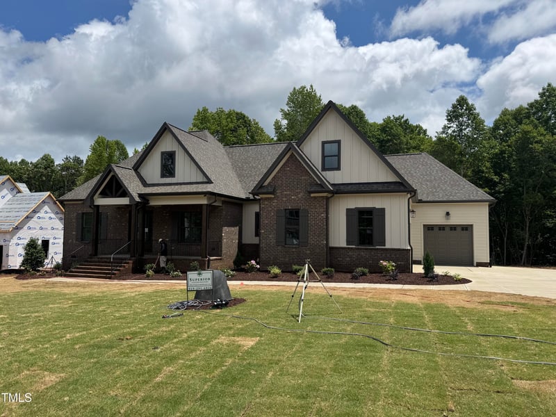 3920 Cedar Knolls Dr, Youngsville, NC 27596