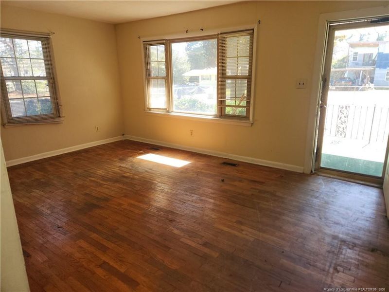 3920 Donna St, Fayetteville, NC 28306