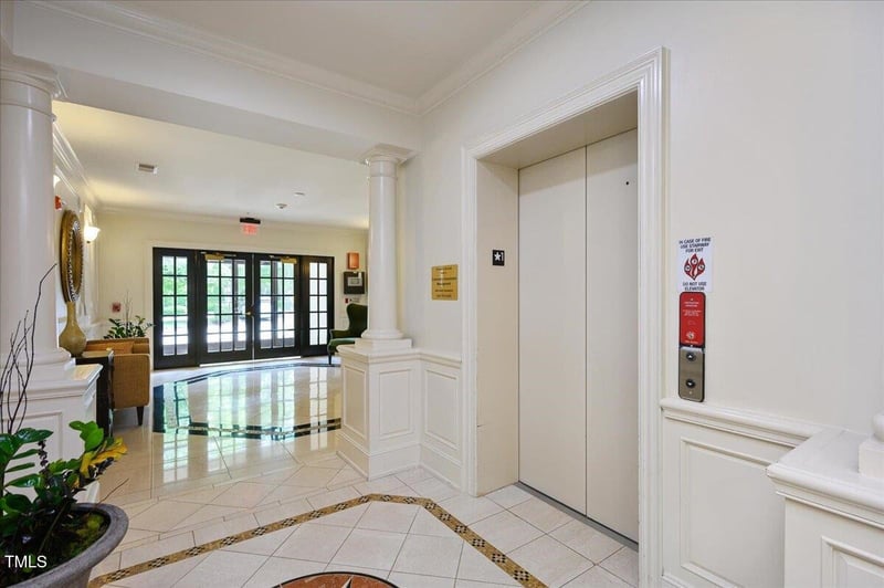 3920 Essex Garden Lane Ln, Raleigh, NC 27612