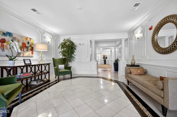 3920 Essex Garden Ln #202, Raleigh, NC 27612