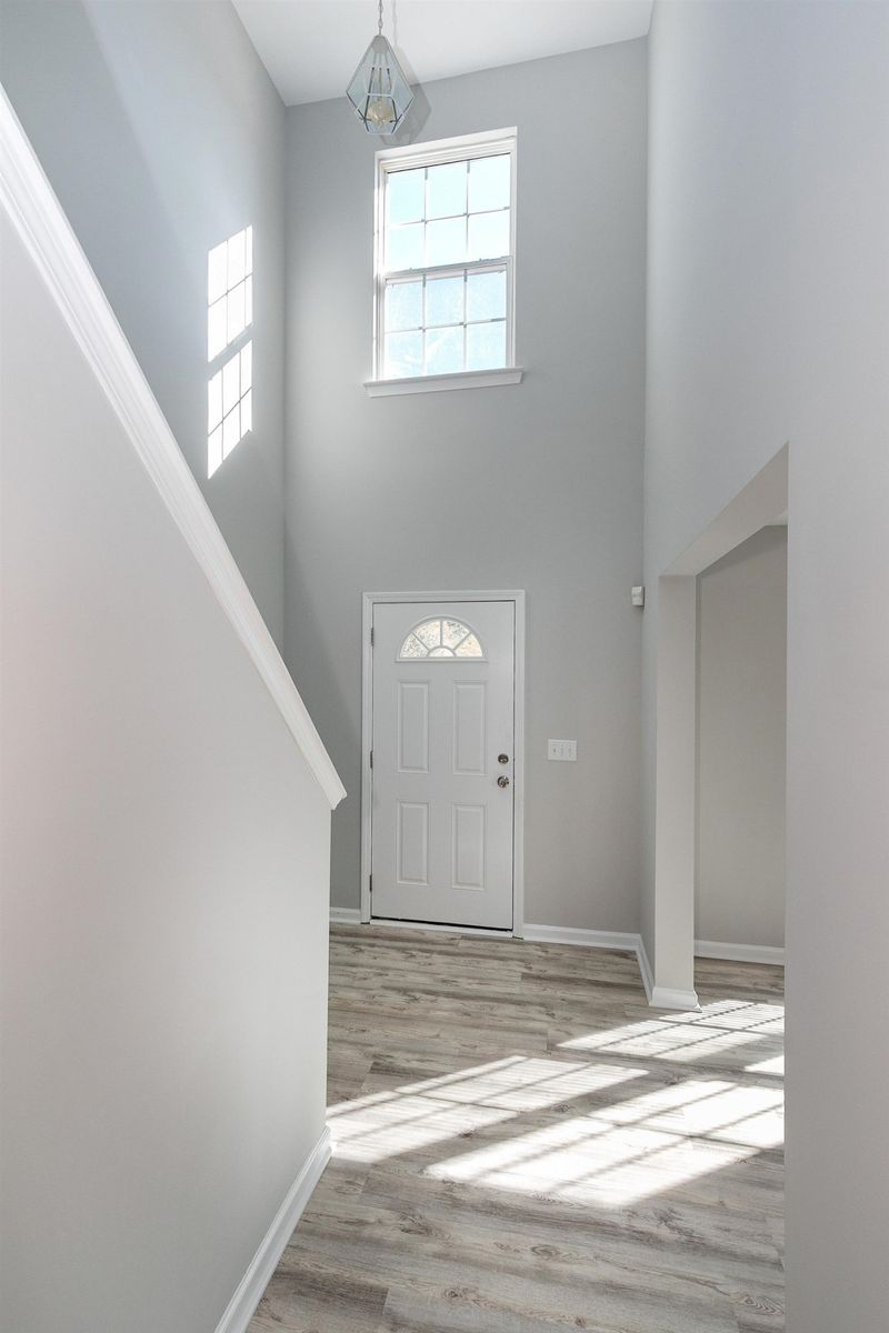 3920 Laurel Glen Dr, Raleigh, NC 27610