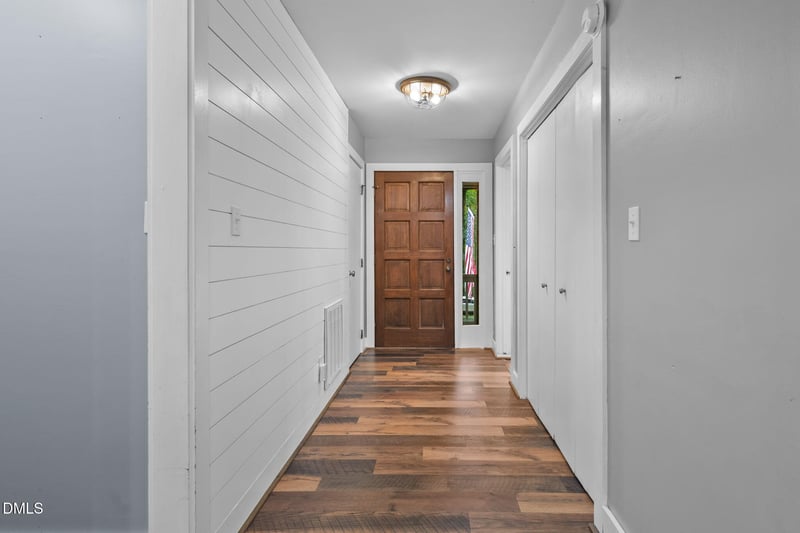 3920 Maplefield Dr, Raleigh, NC 27613