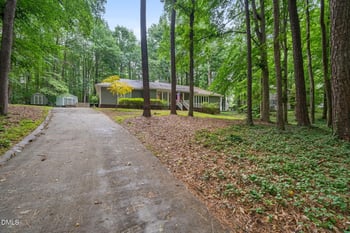 3920 Maplefield Dr, Raleigh, NC 27613