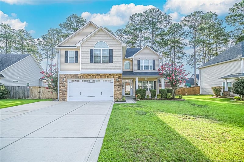 3921 Quarry Hollow Dr, Fayetteville, NC 28306