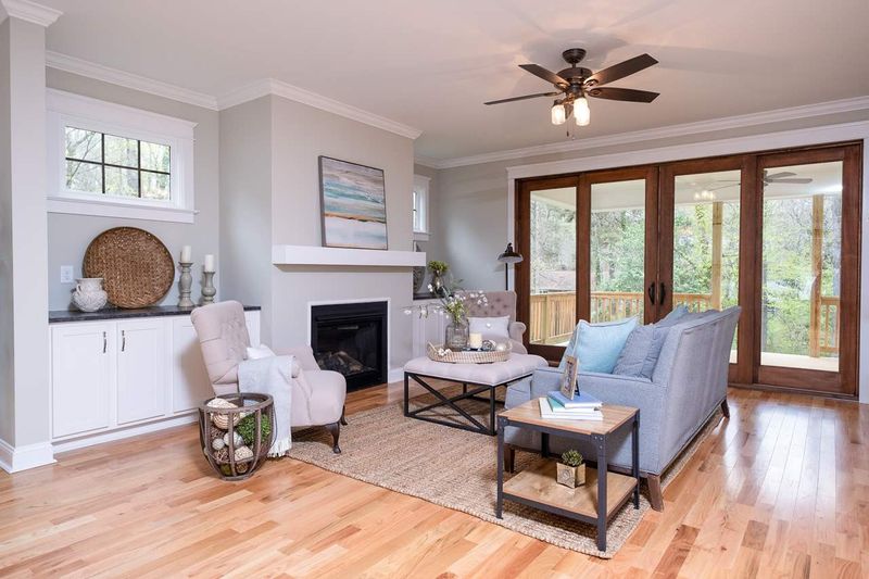 3922 Old Chapel Hill Rd, Durham, NC 27707