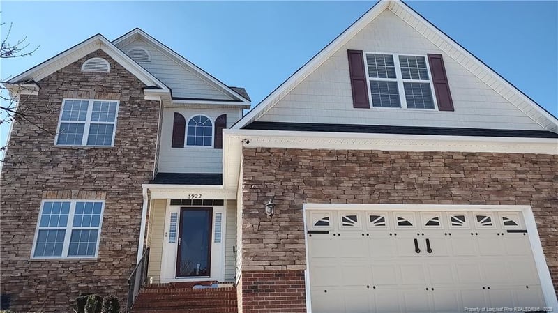 3922 Tasha Dr, Hope Mills, NC 28348