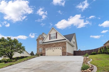 3922 Tasha Dr, Hope Mills, NC 28348