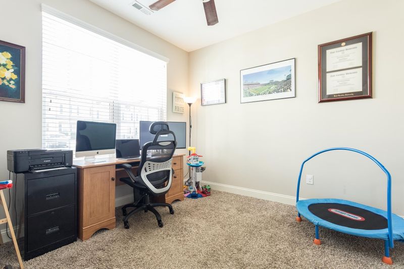 3922 Volkswalk Pl, Raleigh, NC 27610