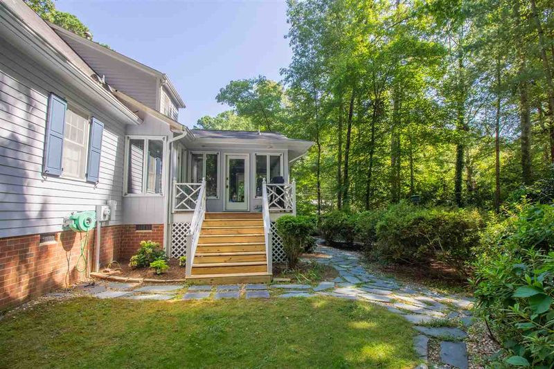 3923 Hope Valley Rd, Durham, NC 27707