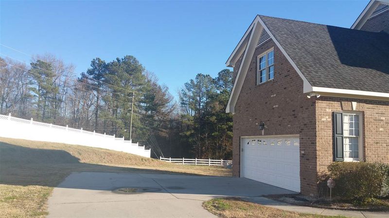 3924 Ardleigh Ct, Raleigh, NC 27616