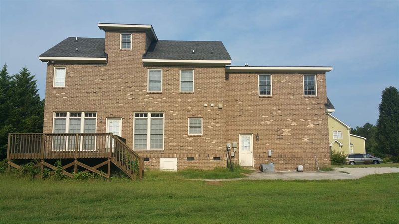 3924 Ardleigh Ct, Raleigh, NC 27616