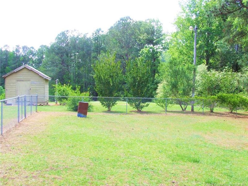 3925 Carbonton Rd, Sanford, NC 27330