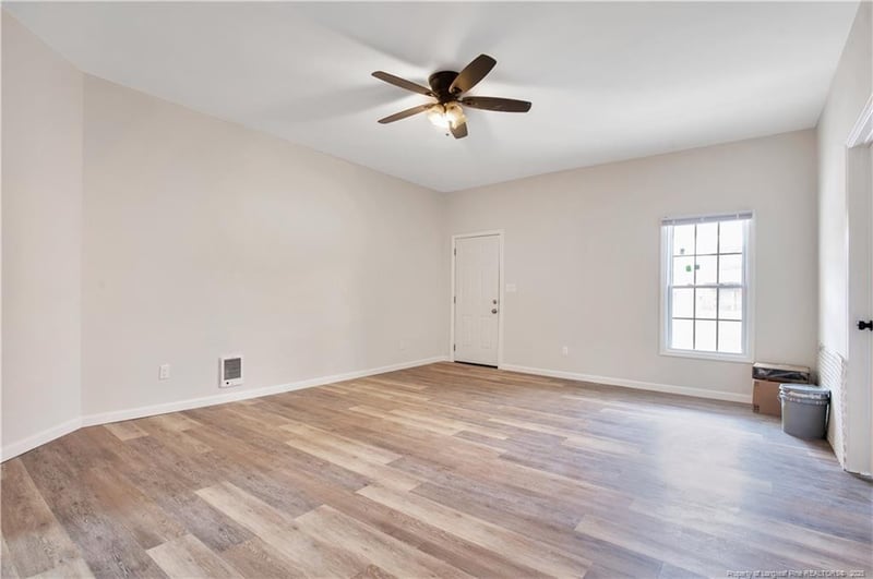 3925 Ellison St, Hope Mills, NC 28348