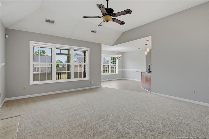 3925 Princess Amelia Ln, Hope Mills, NC 28348