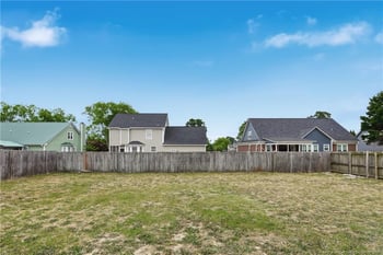 3925 Princess Amelia Ln, Hope Mills, NC 28348