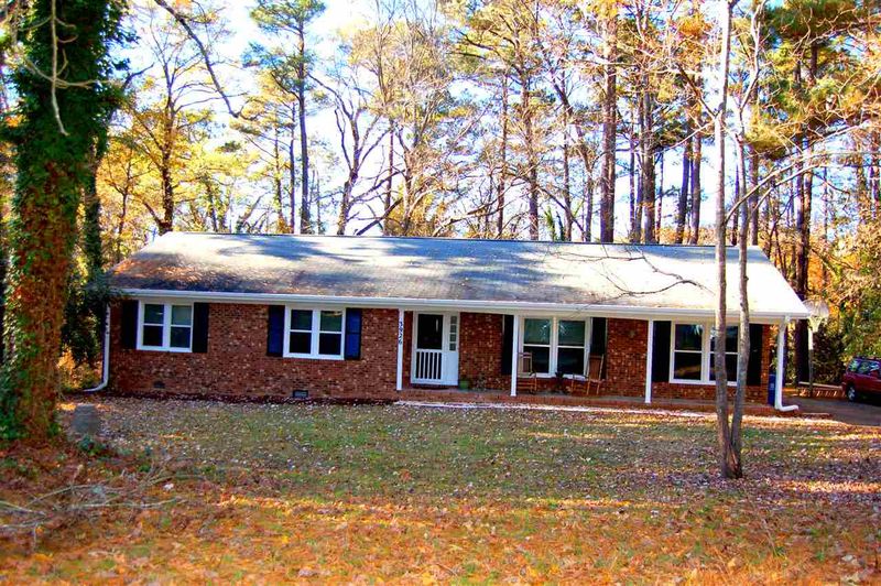 3926 Kelly Dr, Durham, NC 27707