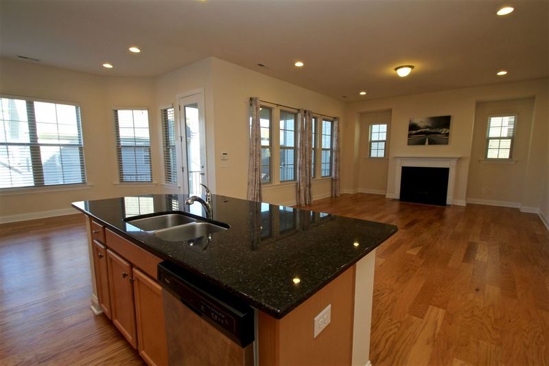 3926 Overcup Oak Ln, Cary, NC 27519