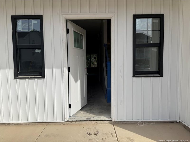 3927 Hamilton St, Hope Mills, NC 28348