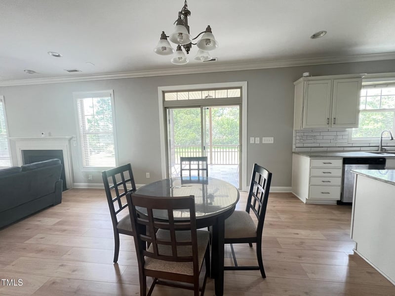 3927 Wedonia Dr, Cary, NC 27519