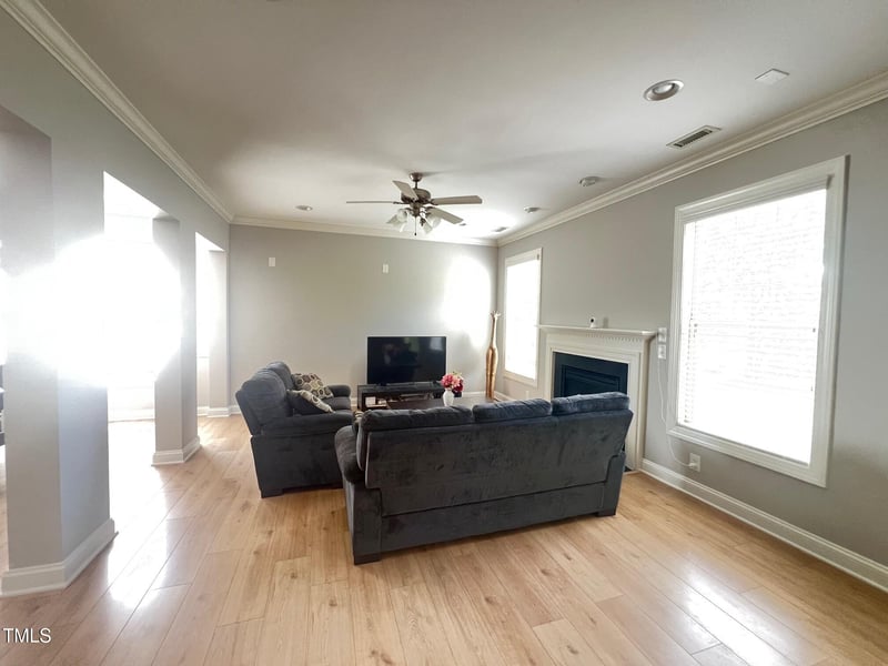 3927 Wedonia Dr, Cary, NC 27519