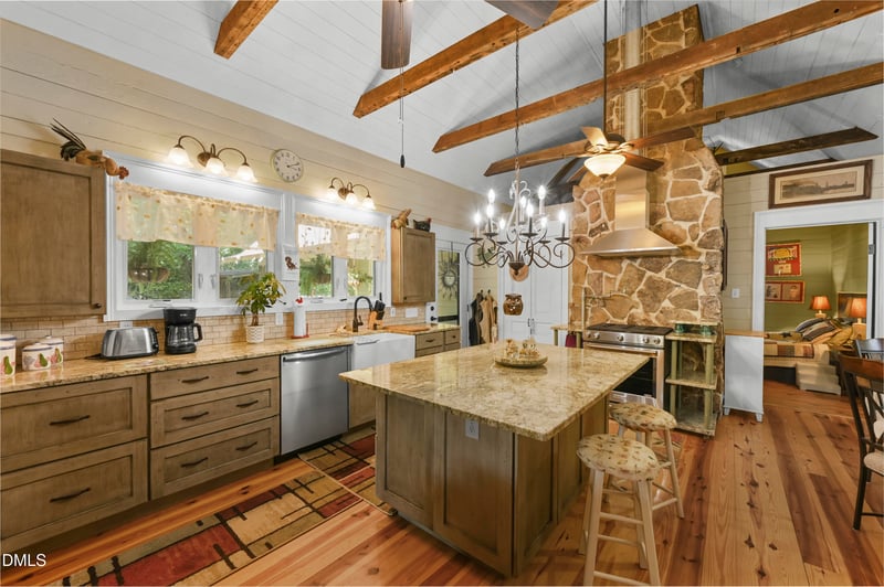 3928 Billy Hopkins Rd, Zebulon, NC 27597