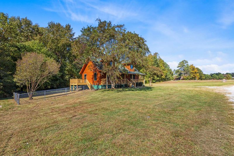 3928 Granny Farm Rd, Clayton, NC 27520