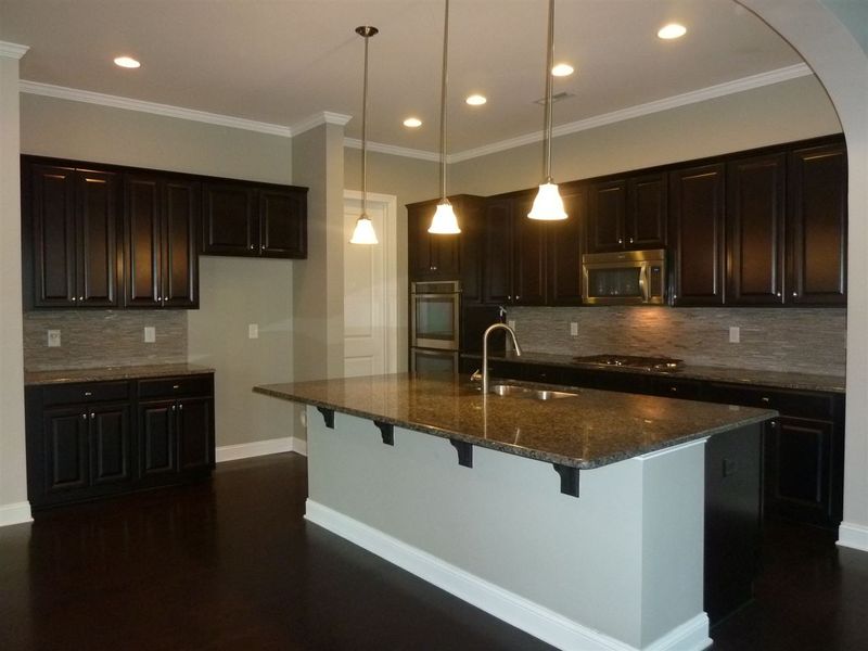 3928 Overcup Oak Ln, Cary, NC 27519