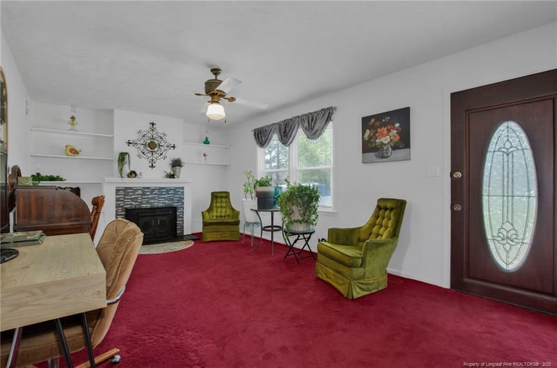 3929 Heidelberg Dr, Hope Mills, NC 28348