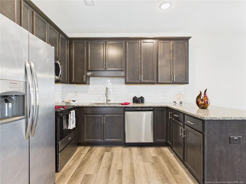 393  395 Hicks Ave, Fayetteville, NC 28304