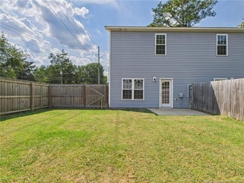 393  395 Hicks Ave, Fayetteville, NC 28304