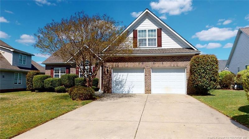 3930 Brookgreen Dr, Fayetteville, NC 28304