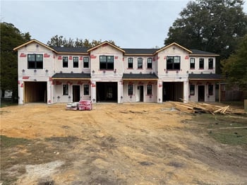 3931 Hamilton St, Hope Mills, NC 28348