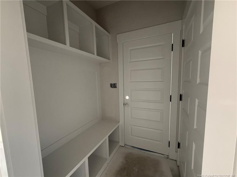 3931 Hamilton St, Hope Mills, NC 28348