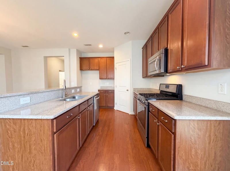 3933 Massey Rn, Raleigh, NC 27616