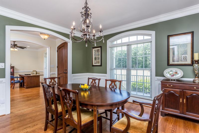 3933 Wendy Ln, Zebulon, NC 27597