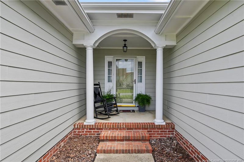 3935 Dickens Ave, Hope Mills, NC 28348