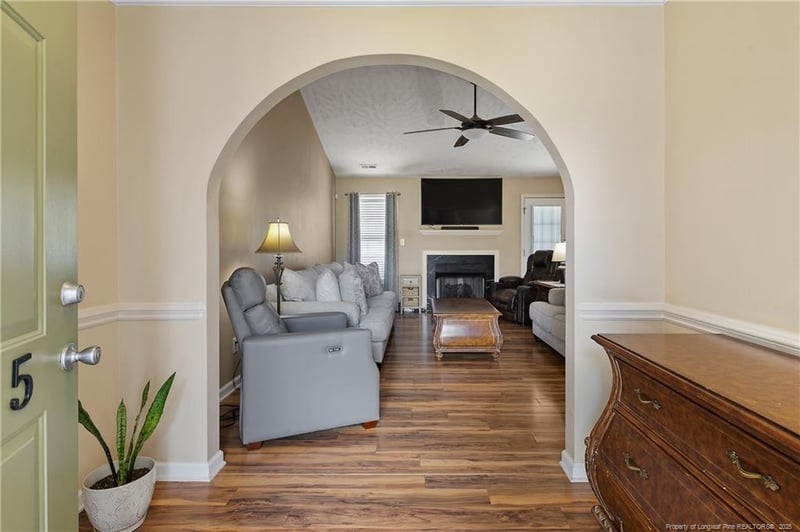 3935 Dickens Ave, Hope Mills, NC 28348