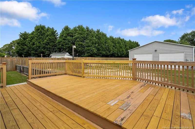 3935 Dickens Ave, Hope Mills, NC 28348