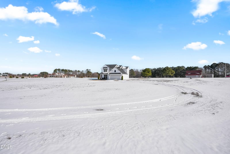 3936 Kemet Dr, Zebulon, NC 27597