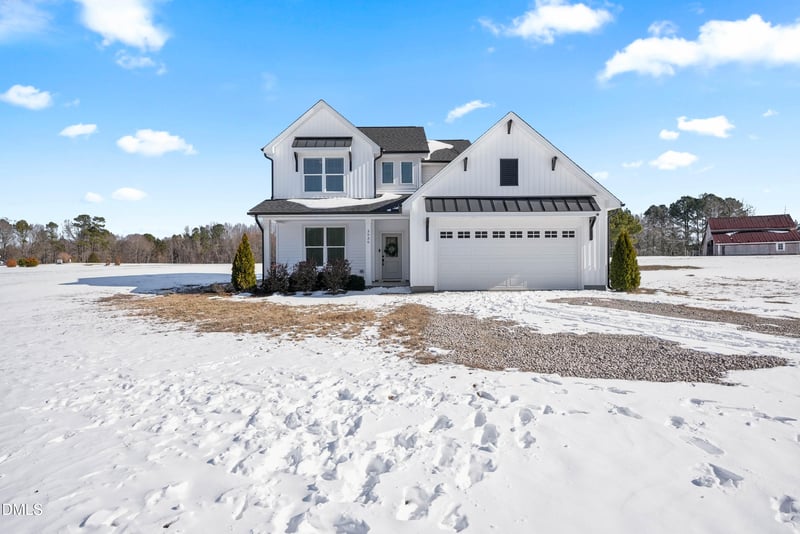 3936 Kemet Dr, Zebulon, NC 27597