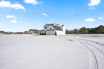 3936 Kemet Dr, Zebulon, NC 27597