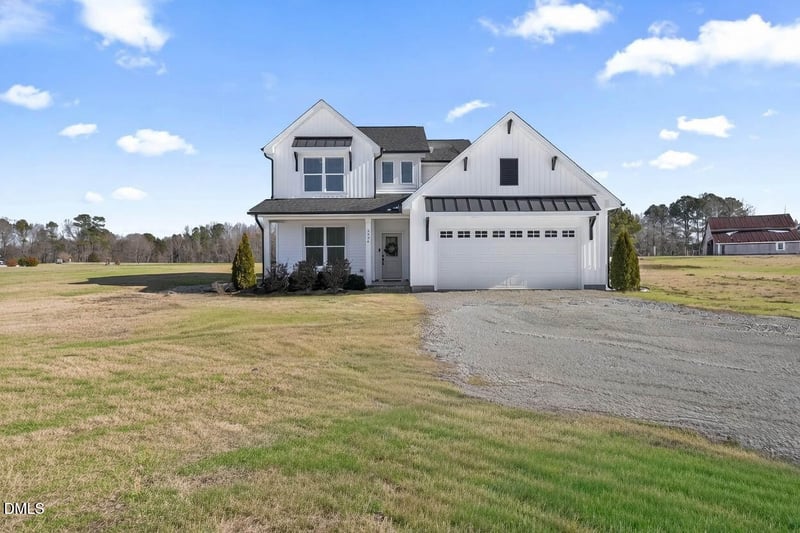 3936 Kemet Dr, Zebulon, NC 27597